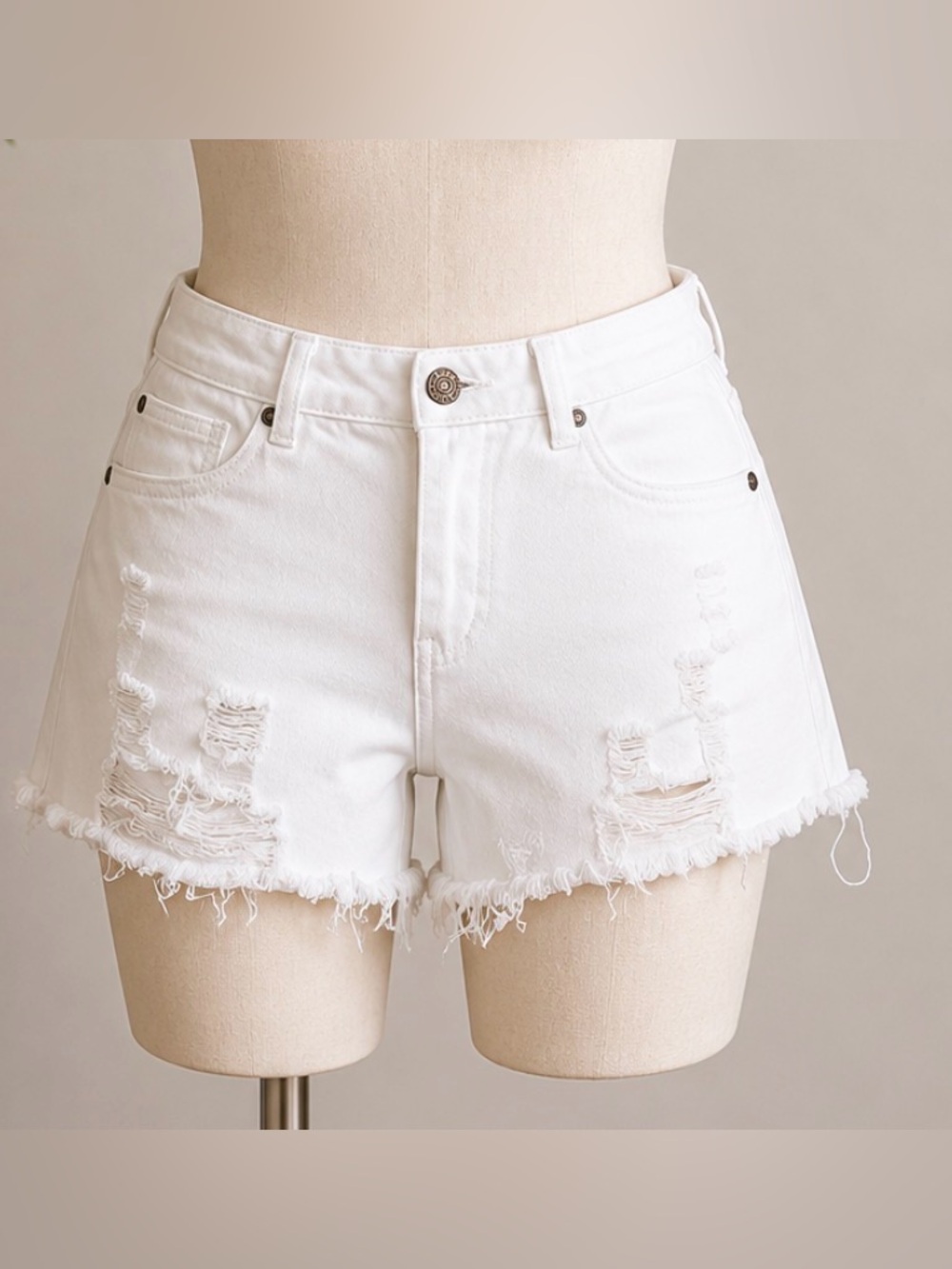 Denim Boulevard jean white shorts